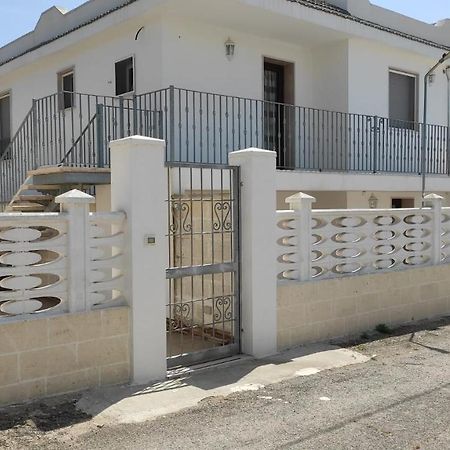 Casa Vacanza Lo Smeraldo San Pietro in Bevagna Exteriör bild